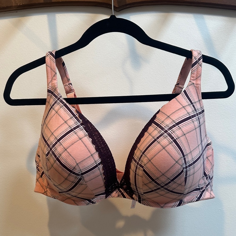 Cacique Pink Plaid Lace Trim Plunge Underwire Bra 44D